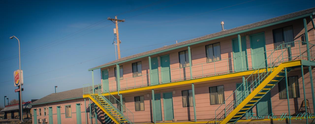 Bloomfield Motel Exterior photo